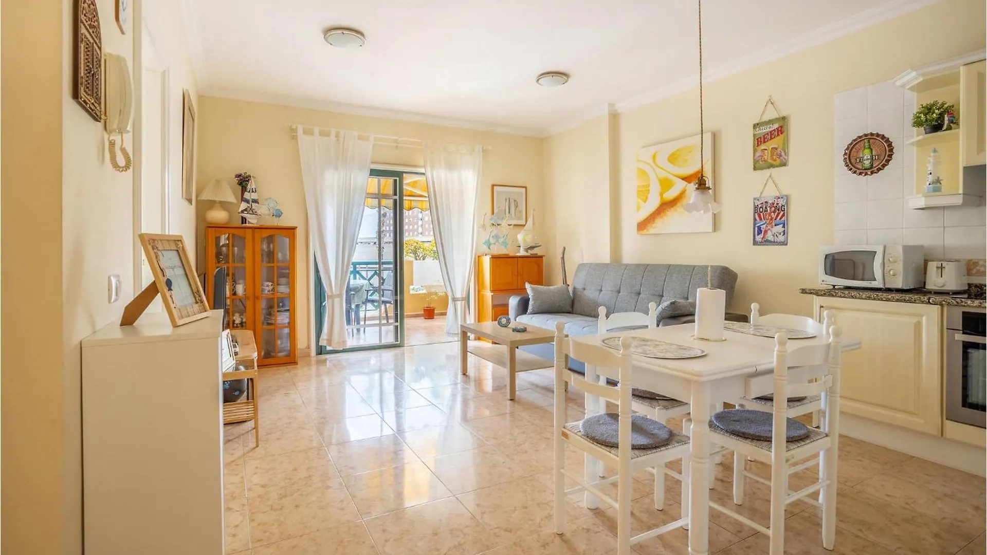 Awesome Apartment In Puerto De La Cruz With Wifi  Puerto de la Cruz (Tenerife)